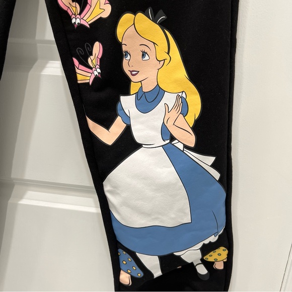 Disney Alice In Wonderland Sweatpants, Comfy Joggers, Black Size Large 11/13 - Picture 3 of 4